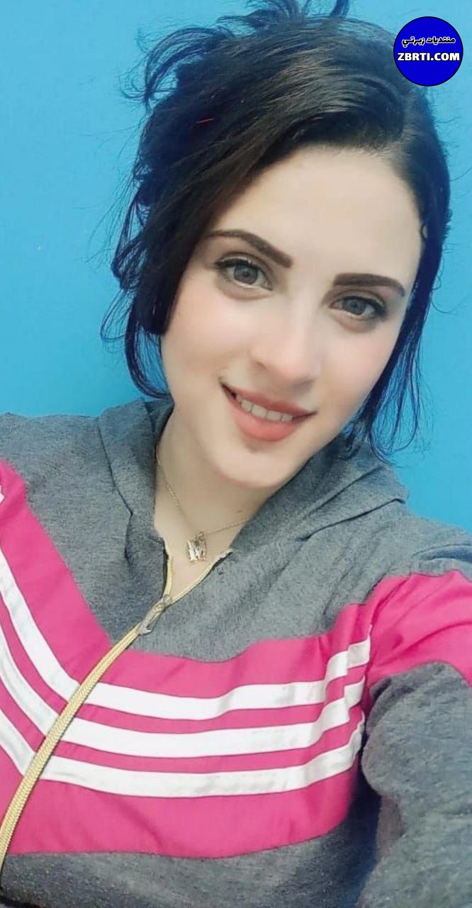 نودز حتة بنوتة لبوه مصري مخطوبة جسمها زي اللبن بتصور بزازها الملبن لخطيبها