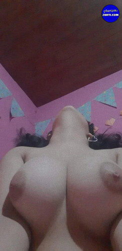 صور سكس نودز بنت مصريه شرموطه اندر ايدج متناكه هاي كلاس مزة هايجه من الزماك بتصور بزازها لحبيبها ملط في الحمام
