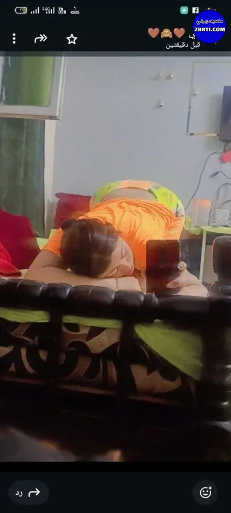 صور سكس نودزات كاملة حصري - لبوه اندر ايدج شرموطه فلاحه من الارياف هايجه اوي بتصور لحبيبها نودزات قدام المرايه وهي بتفنس طيزها