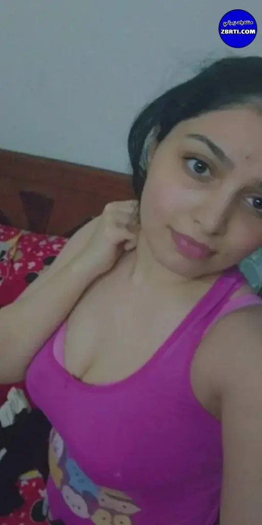 نودز بنت اندرايدج لبوه شرموطه فاجره بتصور نودزات لحبيبها وتفرجو علي بزازها وجسمها وكسها الوردي اللي غرقان عسل